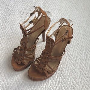 STUART WEITZMAN Clip Toffee Brown Leather Platform
